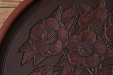 鎌倉彫　白日堂　伊志良不説作　丸盆　箱付き(和盆、木製盆、漆器)(R-041598)