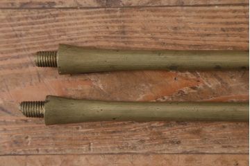 アンティーク雑貨　明治大正期　真鍮製　燭台一対(ろうそく立て、仏具)(R-041599)