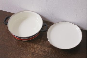 未使用品　昭和レトロ　ノリタケ(Noritake、則武)　24cm　ホーロー鍋(両手鍋、蓋付なべ)(R-041600)