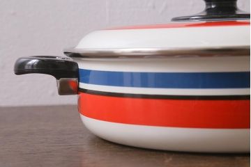 未使用品　昭和レトロ　ノリタケ(Noritake、則武)　24cm　ホーロー鍋(両手鍋、蓋付なべ)(R-041600)