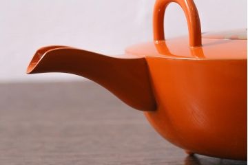 アンティーク雑貨　和製アンティーク　大正期　朱漆　鶴図柄銚子　箱付き(漆器)(R-041605)