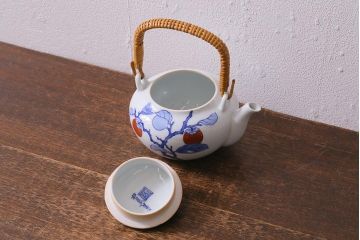 昭和期　柿右衛門　柿文　色絵急須(R-041609)