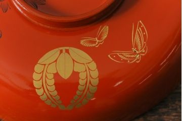 アンティーク雑貨　大正昭和初期　花蝶図　上がり藤　竹に雀　朱塗り　沈金蒔絵木製椀7客セット(お椀、漆器)(R-041619)