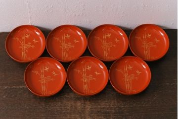 アンティーク雑貨　大正昭和初期　花蝶図　上がり藤　竹に雀　朱塗り　沈金蒔絵木製椀7客セット(お椀、漆器)(R-041620)