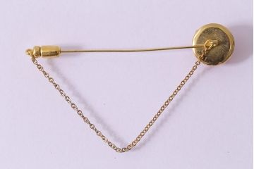ヴィンテージ雑貨　昭和期　ぱっと目を引くストーンが素敵なブローチ(アクセサリー、ビンテージ)(R-041623)