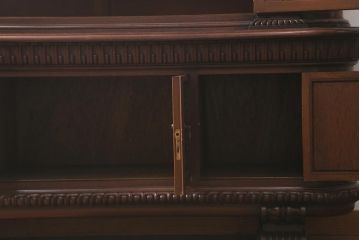 アンティーク家具　フランスアンティーク　マホガニー材　芸術作品のような彫刻が見事な飾り棚(食器棚、カップボード、収納棚)(R-041633)