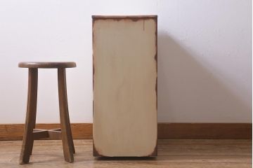 中古　OKAMURA(オカムラ)　キャスター付き　アンティーク風にリメイクしたペイントデスクワゴン(サイドチェスト)(R-041636)