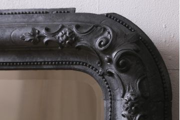 アンティーク雑貨　アイアンペイントがおしゃれなフランスアンティークの木製ミラー(鏡)(R-041637)