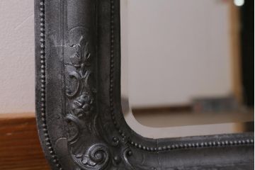 アンティーク雑貨　アイアンペイントがおしゃれなフランスアンティークの木製ミラー(鏡)(R-041637)