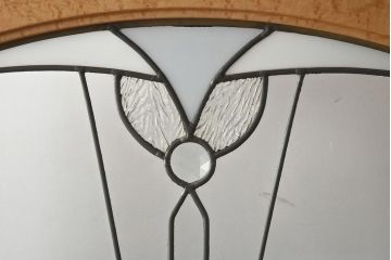 在庫未使用品　IDC大塚家具　松創　バーズアイ(鳥眼目)　メープル　ステンドグラスの衝立(つい立て)(定価約93万円)(R-041642)
