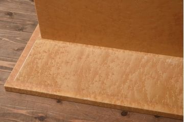 在庫未使用品　IDC大塚家具　松創　バーズアイ(鳥眼目)　メープル　ステンドグラスの衝立(つい立て)(定価約93万円)(R-041642)