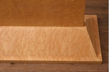 在庫未使用品　IDC大塚家具　松創　バーズアイ(鳥眼目)　メープル　ステンドグラスの衝立(つい立て)(定価約93万円)(R-041642)