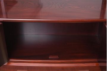 在庫未使用品　IDC大塚家具　松創　やすらぎ　ケヤキ材　木地呂塗り　如月の棚(飾棚、飾り棚)(定価約396万円)(R-041643)