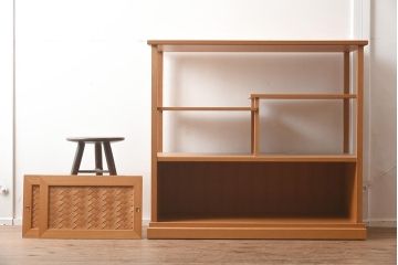 在庫未使用品　IDC大塚家具　室礼　三彩　欅柾板　飾棚002(飾り棚)(定価約69万円)(R-041644)