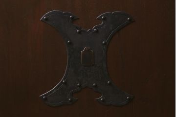 アンティーク建具　明治大正期　蔵戸リメイク　ケヤキ材　クリアガラス入り　和の風情漂う格子蔵戸2枚セット(引き戸、玄関戸)(R-041649)