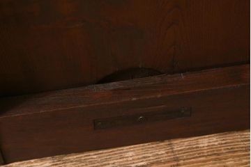 アンティーク建具　明治大正期　蔵戸リメイク　ケヤキ材　クリアガラス入り　和の風情漂う格子蔵戸2枚セット(引き戸、玄関戸)(R-041649)