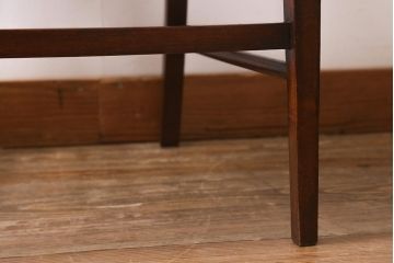フランスアンティーク　マホガニー　艶のある赤みがかった木色が存在感を放つチェア(椅子、ダイニングチェア、サイドチェア、ベッドサイドチェア)(R-041652)