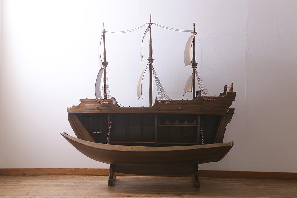 収納家具　ワイン保管　舟　模型 収納家具 ワイン保管 舟 模型