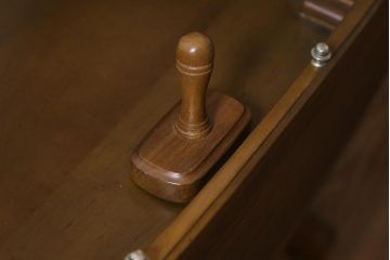 スペイン製　メイフラワー号　帆船型　自慢の一品になるワインキャビネット(ワインラック、オブジェ)(定価約100万円)(R-041654)