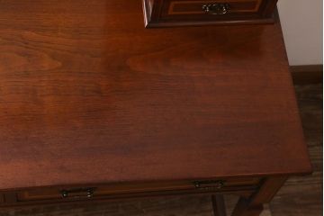 アンティーク家具　イギリスアンティーク　上手物!　マホガニー材　象嵌細工が優雅な印象を高めるドレッサー(鏡台、化粧台)(R-041655)
