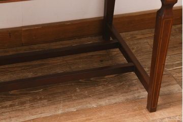アンティーク家具　イギリスアンティーク　上手物!　マホガニー材　象嵌細工が優雅な印象を高めるドレッサー(鏡台、化粧台)(R-041655)