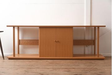 在庫未使用品　IDC大塚家具　室礼　三彩　欅柾板　飾棚004(飾り棚)(定価約60万円)(R-041656)