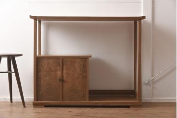 在庫未使用品　IDC大塚家具　松創　清　桑材　飾棚(飾り棚)(定価約156万円)(R-041658)