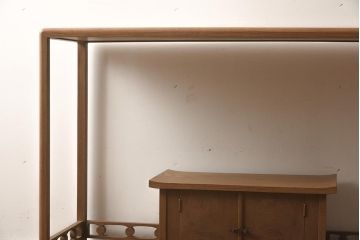 在庫未使用品　IDC大塚家具　松創　清　桑材　飾棚(飾り棚)(定価約136万円)(R-041660)