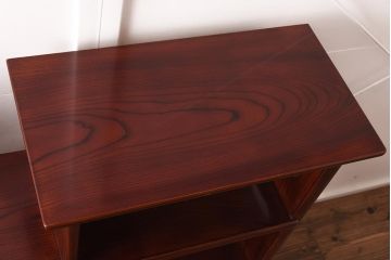 在庫未使用品　IDC大塚家具　松創　やすらぎ　ケヤキ材　木地呂塗り　三段飾棚(飾り棚)(定価約486万円)(R-041662)