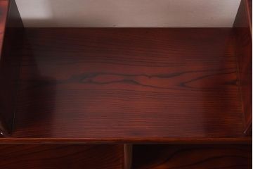 在庫未使用品　IDC大塚家具　松創　やすらぎ　ケヤキ材　木地呂塗り　三段飾棚(飾り棚)(定価約486万円)(R-041662)