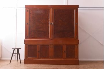 在庫未使用品　IDC大塚家具　松創　匠　総欅(ケヤキ)無垢材　漆塗り　道具タンス(収納棚、キャビネット)(定価約594万円)(R-041670)