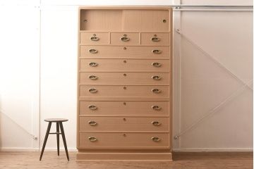 展示品　IDC大塚家具　家具のカネトク　3.6尺　7ノ3　隅丸仕上げ　桐タンス(定価約100万円)(R-041671)