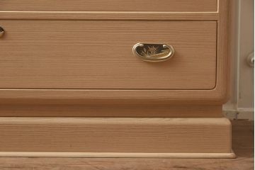 展示品　IDC大塚家具　家具のカネトク　3.6尺　7ノ3　隅丸仕上げ　桐タンス(定価約100万円)(R-041671)