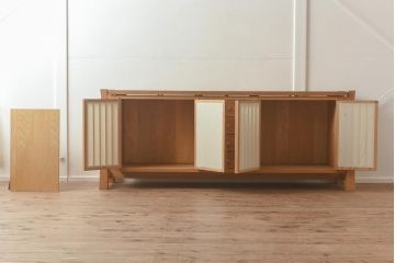 在庫未使用品　IDC大塚家具　川股家具工房　サイドボード(リビングボード)(定価約60万円)(R-041680)