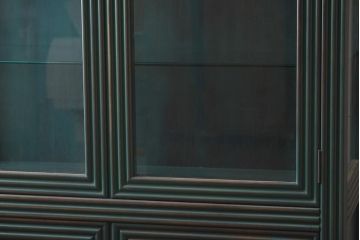 在庫未使用品　IDC大塚家具　バロッサバレンティ(VARO,S.A. VALENTI)　アルタミラ205901SP　ガラスキャビネット(飾り棚、陳列棚)(定価約72万円)(R-041681)