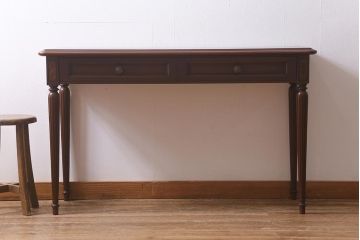 中古　アンティーク調のデザインがおしゃれなシックなデスク(コンソールテーブル)(R-041690)