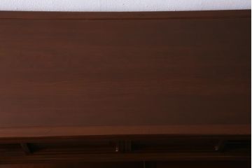 中古　指物家具　高級杉材使用　総無垢材　秋田杉　国産　高級感漂う上質な茶棚(飾り棚、収納棚)(R-041691)