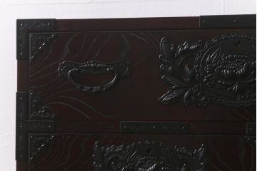 中古　欅産業　漆塗り　仙台箪笥　KC-18　力強い杢目が目を引く中型車箪笥(小タンス、チェスト、引き出し)(R-041692)