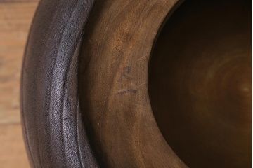アンティーク雑貨　大正昭和初期　桐材　蒔絵・螺鈿　花鳥図が目を引く刳り貫き火鉢(木製火鉢、手あぶり)(R-041696)