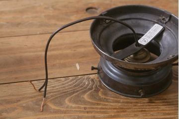 レトロ照明　昭和初期　丸みのあるフォルムが可愛らしいペンダントライト(天井照明、吊り下げ照明)(R-041707)