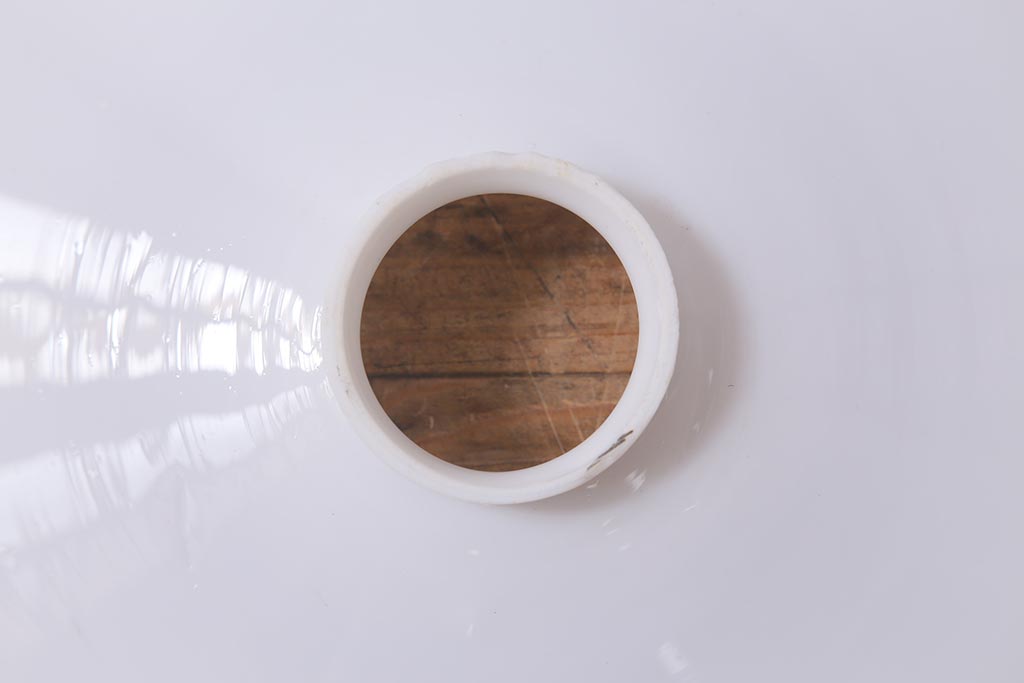 レトロ照明　戦前　昭和レトロ　昔なつかしい平笠シェードのペンダントライト(天井照明、吊り下げ照明)(R-041709)