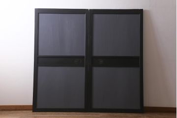 アンティーク建具　明治期　ペイント　ツバメの透かし入り板戸2枚セット(帯戸、引き戸)(R-041715)