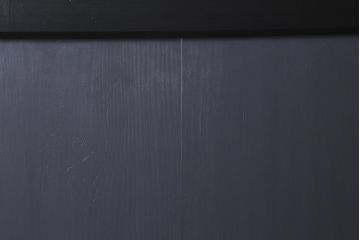 アンティーク建具　明治期　ペイント　ツバメの透かし入り板戸2枚セット(帯戸、引き戸)(R-041715)