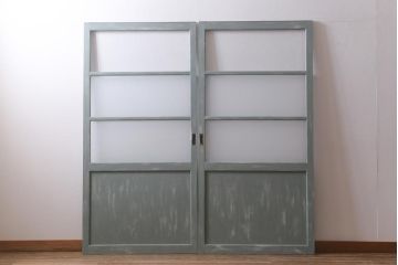 アンティーク建具　和製アンティーク　ペイント　シャビーなペイントがお洒落なガラス戸2枚セット(引き戸、建具)(R-041717)
