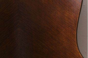 アンティーク家具　イギリスアンティーク　Lloyd's Antiques(ロイズ・アンティークス)　オーク材　洗練されたデザインが目を引くダイニングチェア(椅子)(R-041723)