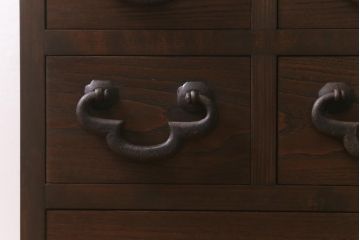 ラフジュ工房オリジナル　古金具リメイク　前板栗材　ヒノキ材　木瓜金具が趣溢れる小引き出し(小物収納、サイドチェスト)(R-041726)