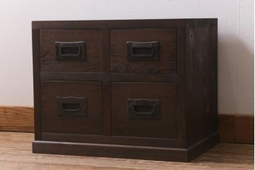 ラフジュ工房オリジナル　古金具リメイク　前板栗材　ヒノキ材　レトロな雰囲気漂う佇まいが魅力の小引き出し(小物収納)(R-041729)