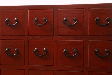 中古　指物家具　国産　総桐材　朱塗り　朱のお色がお部屋のアクセントになる薬箪笥(小物収納)(R-041731)