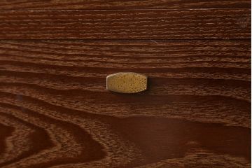 中古　国産　三方桑材貼り・中桐材　品のある佇まいが魅力の上質な重ねタンス(チェスト、和箪笥、桐箪笥、桐たんす)(R-041733)