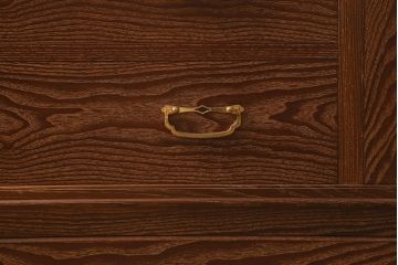 中古　国産　三方桑材貼り・中桐材　品のある佇まいが魅力の上質な重ねタンス(チェスト、和箪笥、桐箪笥、桐たんす)(R-041733)